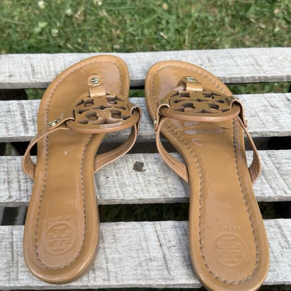 Tory Burch Miller Tan/Sand/Brown Leather Sandal Sz 8.5 Thong Flip Flop Designer - Picture 12 of 15